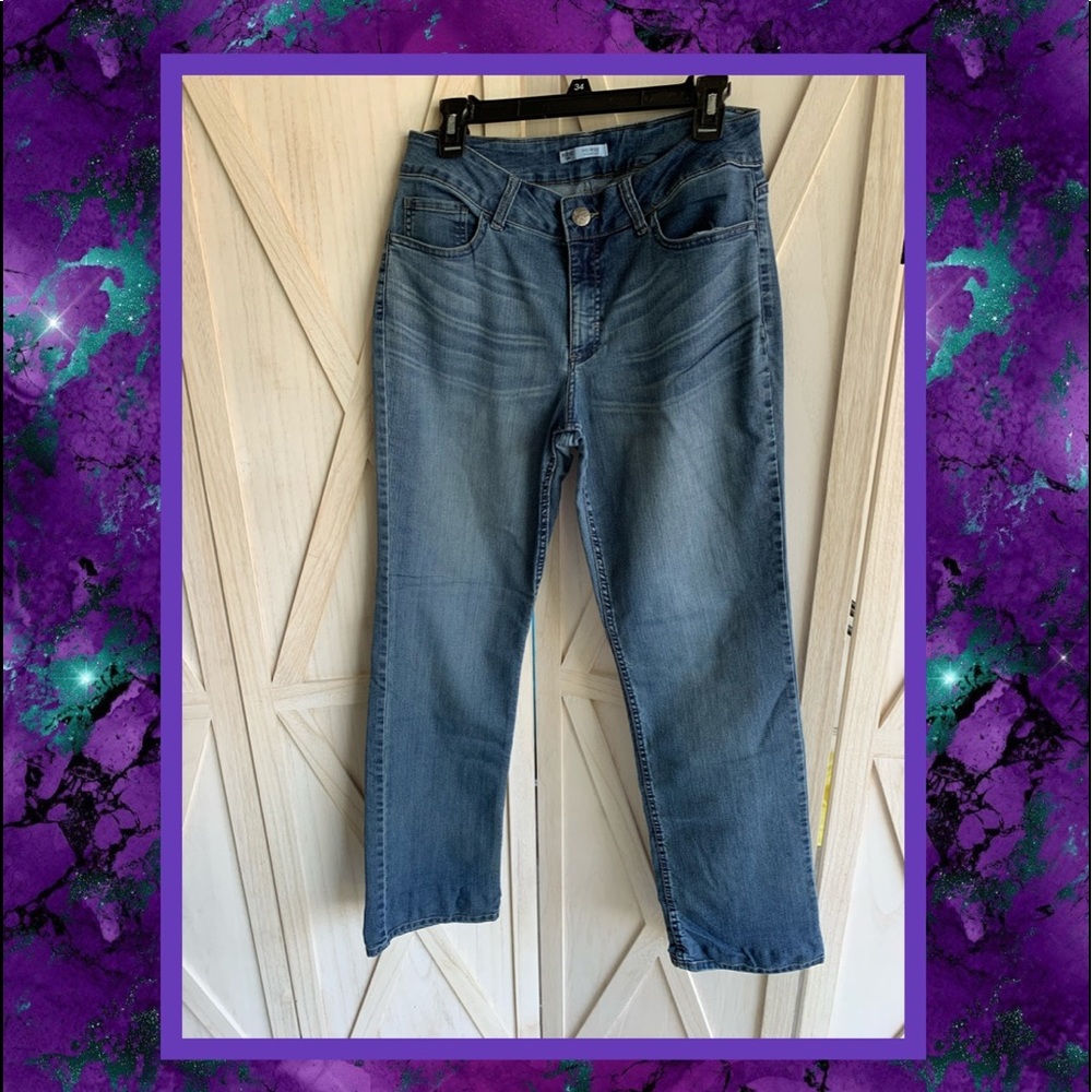 Size 10 Mid-rise Straight Leg Jeans